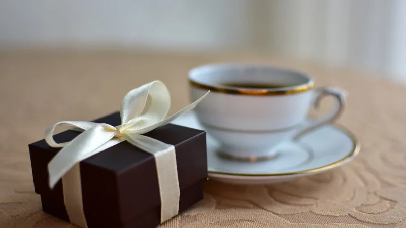 Herbata dla mamy i aromatyczna kawa – prezent, który zachwyci każdą mamę